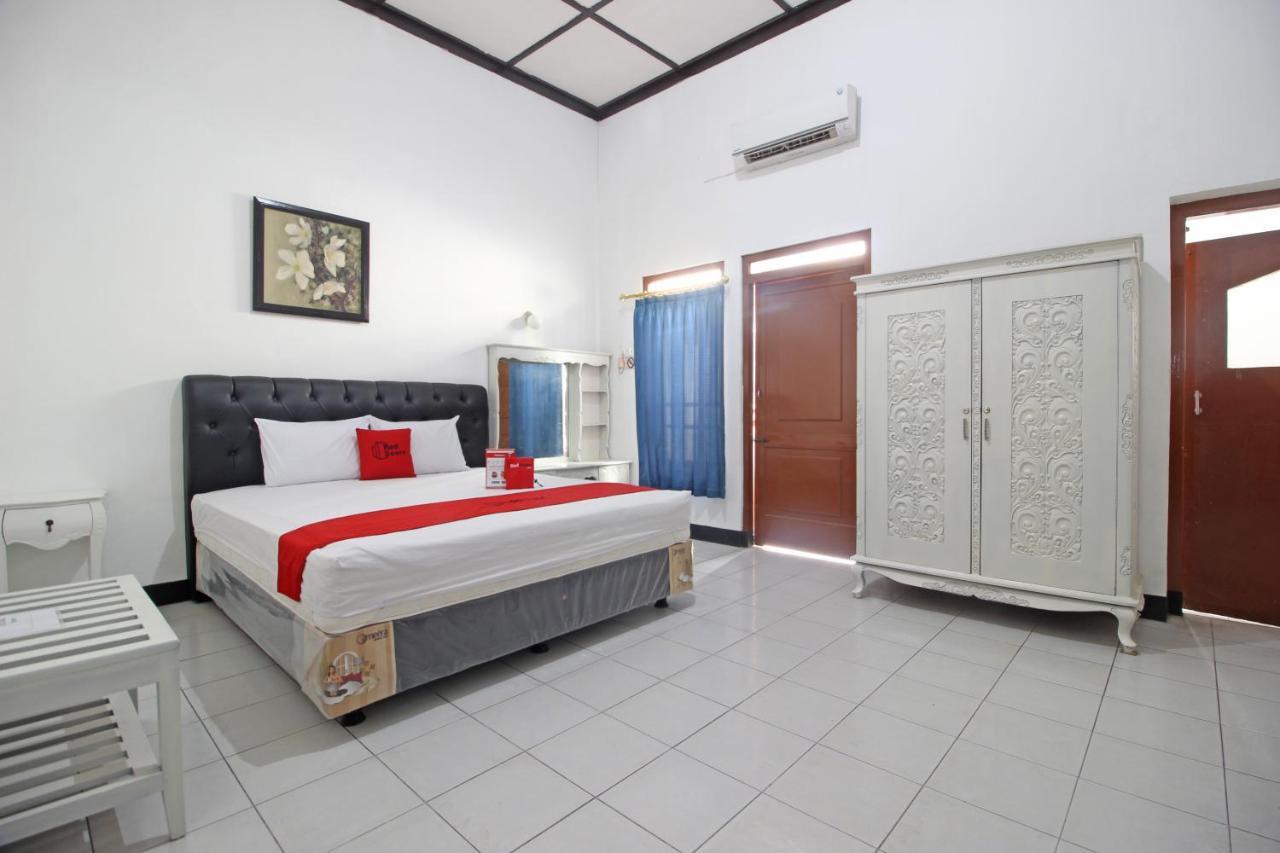 Reddoorz Plus @ Taman Siswa 3 Yogyakarta Eksteriør billede