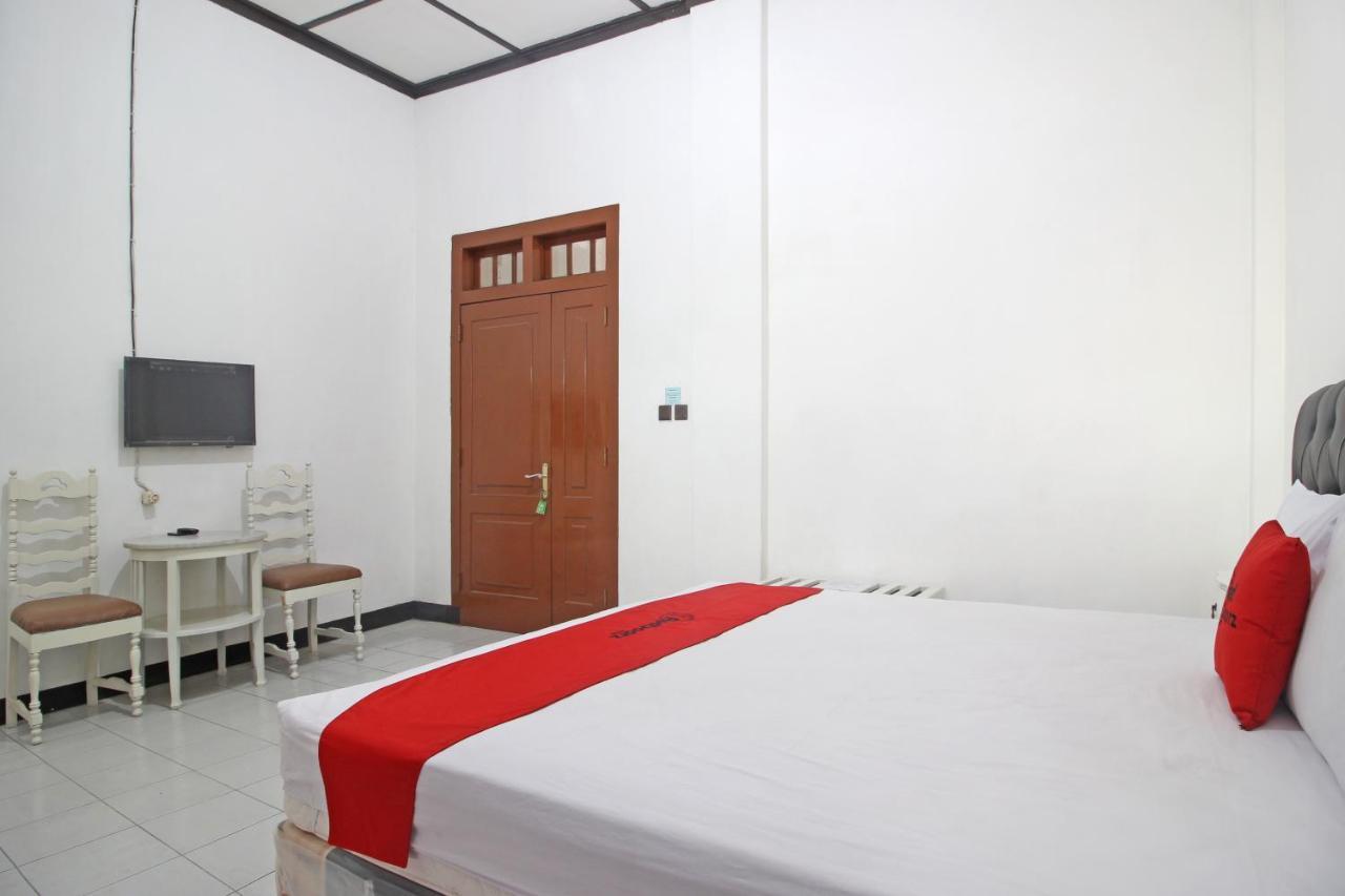 Reddoorz Plus @ Taman Siswa 3 Yogyakarta Eksteriør billede